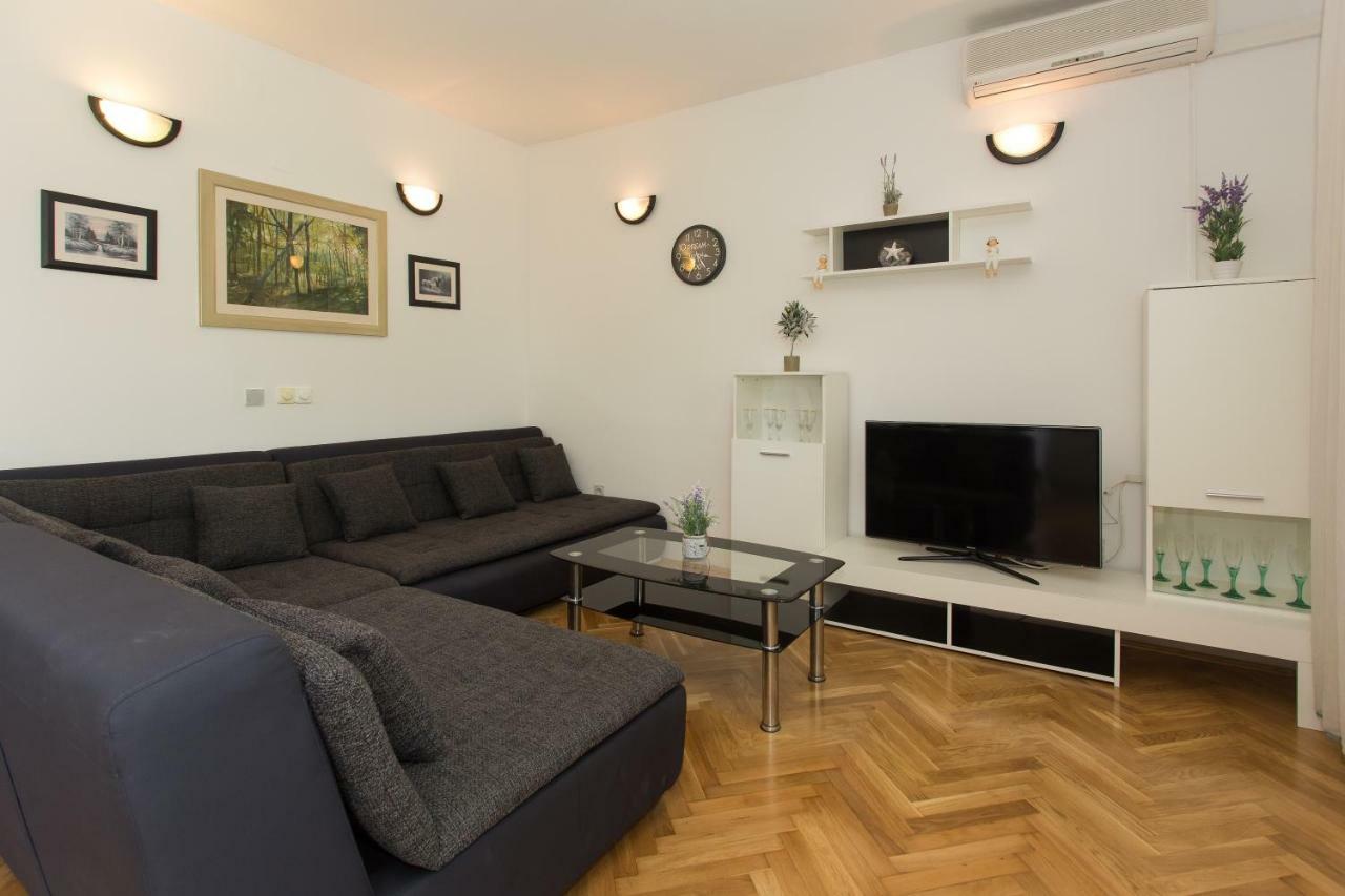 Apartment Mate Kaštela Exteriör bild